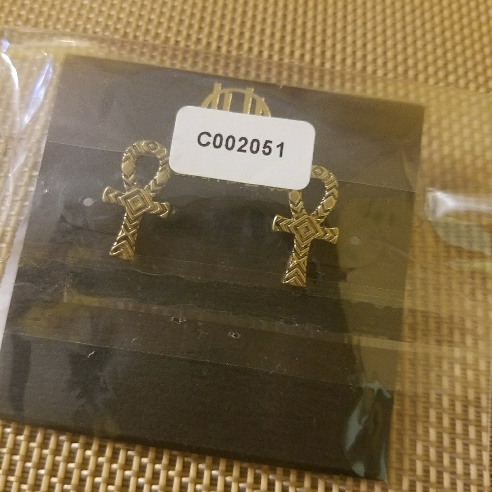 Earrings by House of Harlow